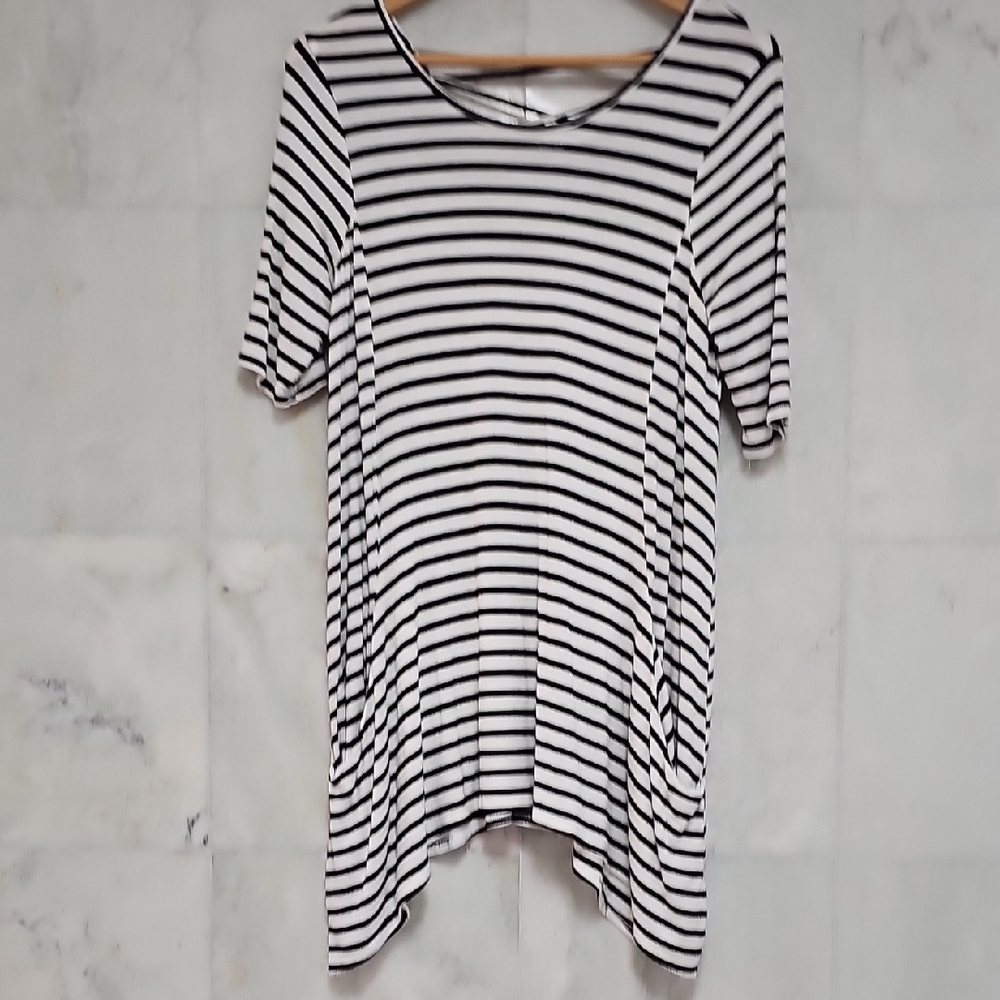 Striped Black and White Women's Top